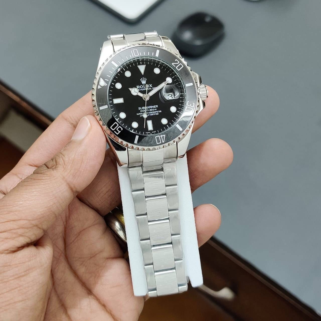 Rolex Silver Metal Strap Black Bezel Men's Watch