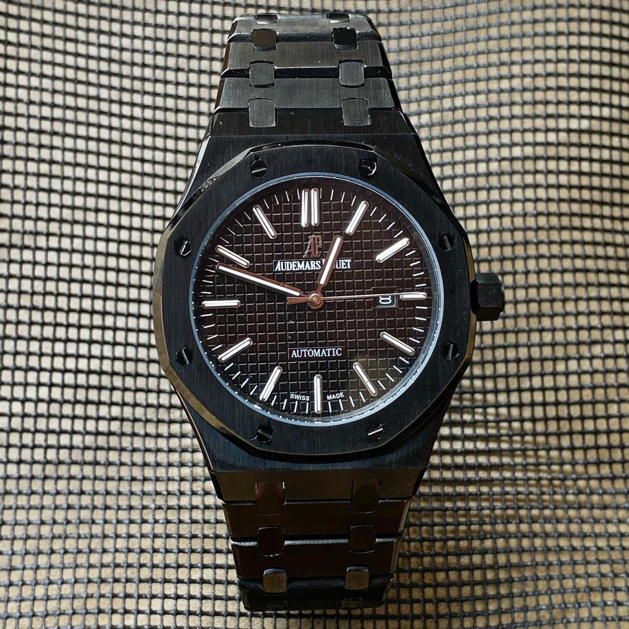 Spectacular Audemars Piguet Black Dial New Watch For Men