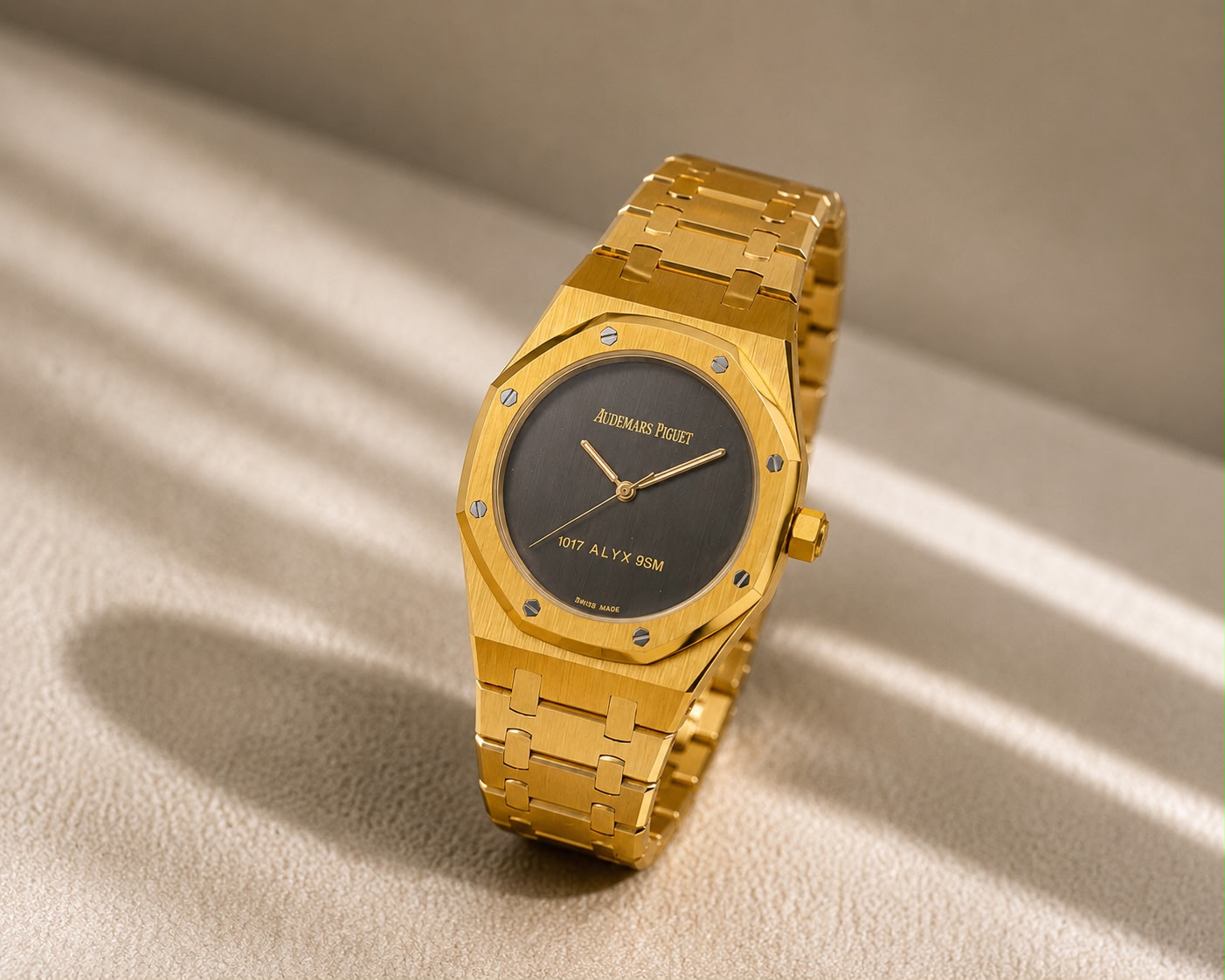 Audemars Piguet Royal Oak Gold Men's Watch