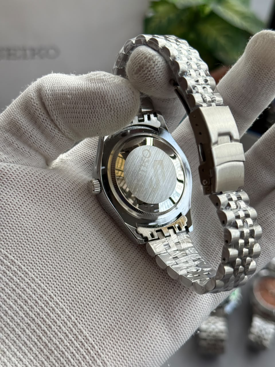 Seiko Mod Date Just In Roman Black