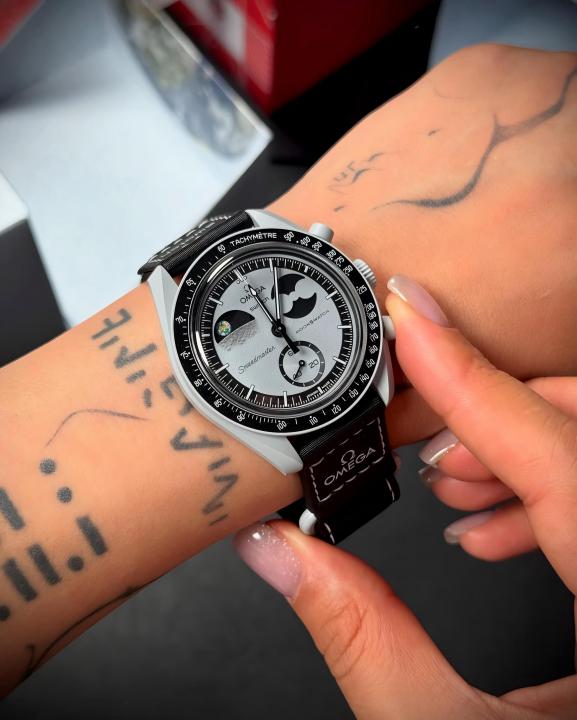 Omega Swatch Moon Grey Women's Watch