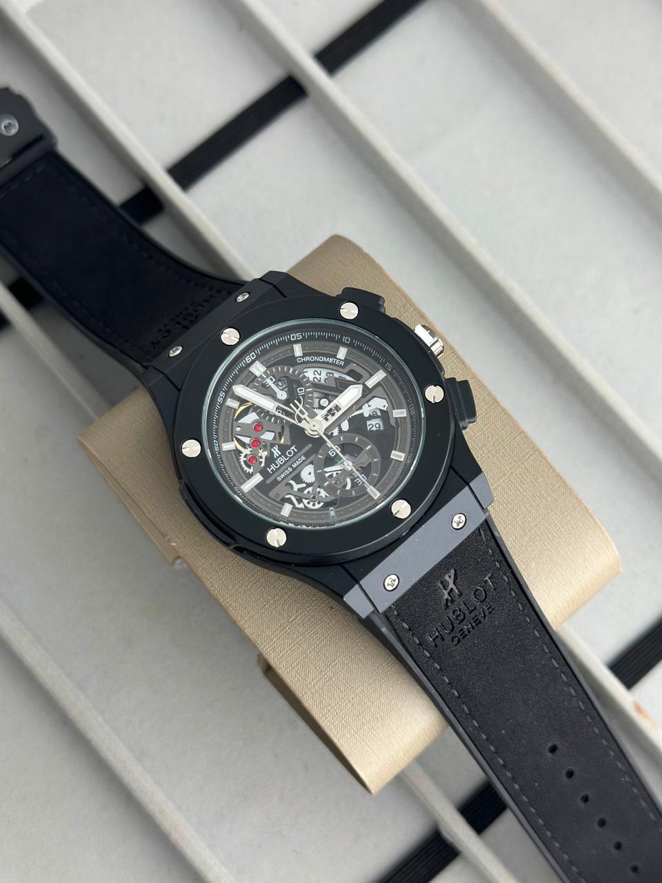 Hublot Full Black Mechanical Movement Sporty Men's Watch