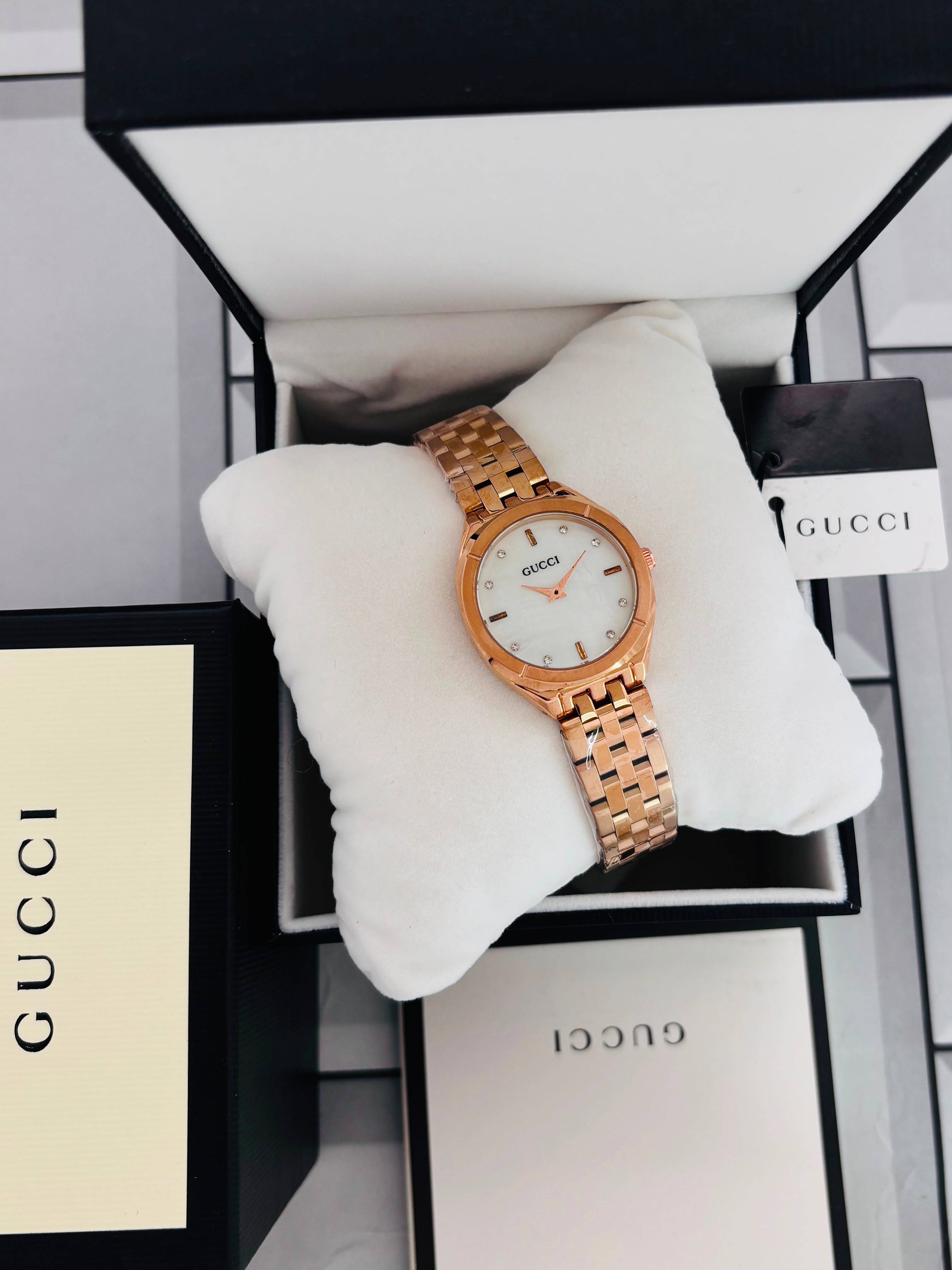 Elegant Premium Quality White Dial Gucci Women's Wristwatch