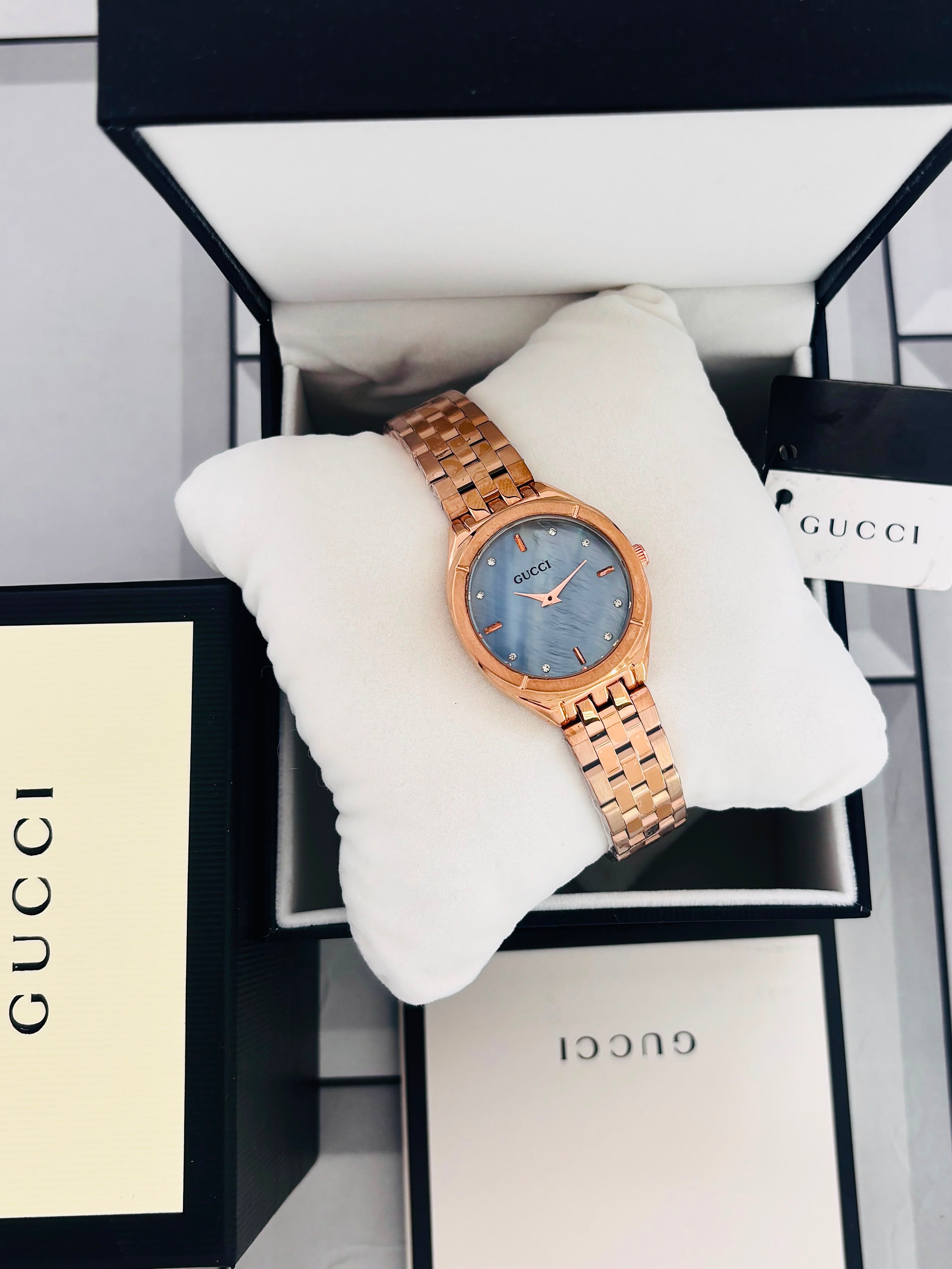 Elegant Premium Quality Blue Dial Gucci Women's Wristwatch