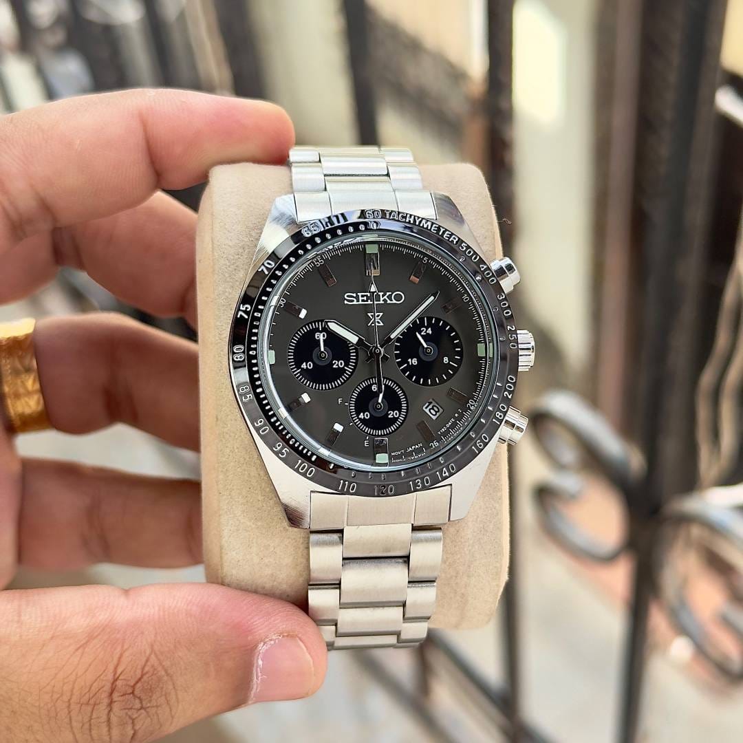 Seiko Black Dial Silver Stainless Steel Chronograph Watch