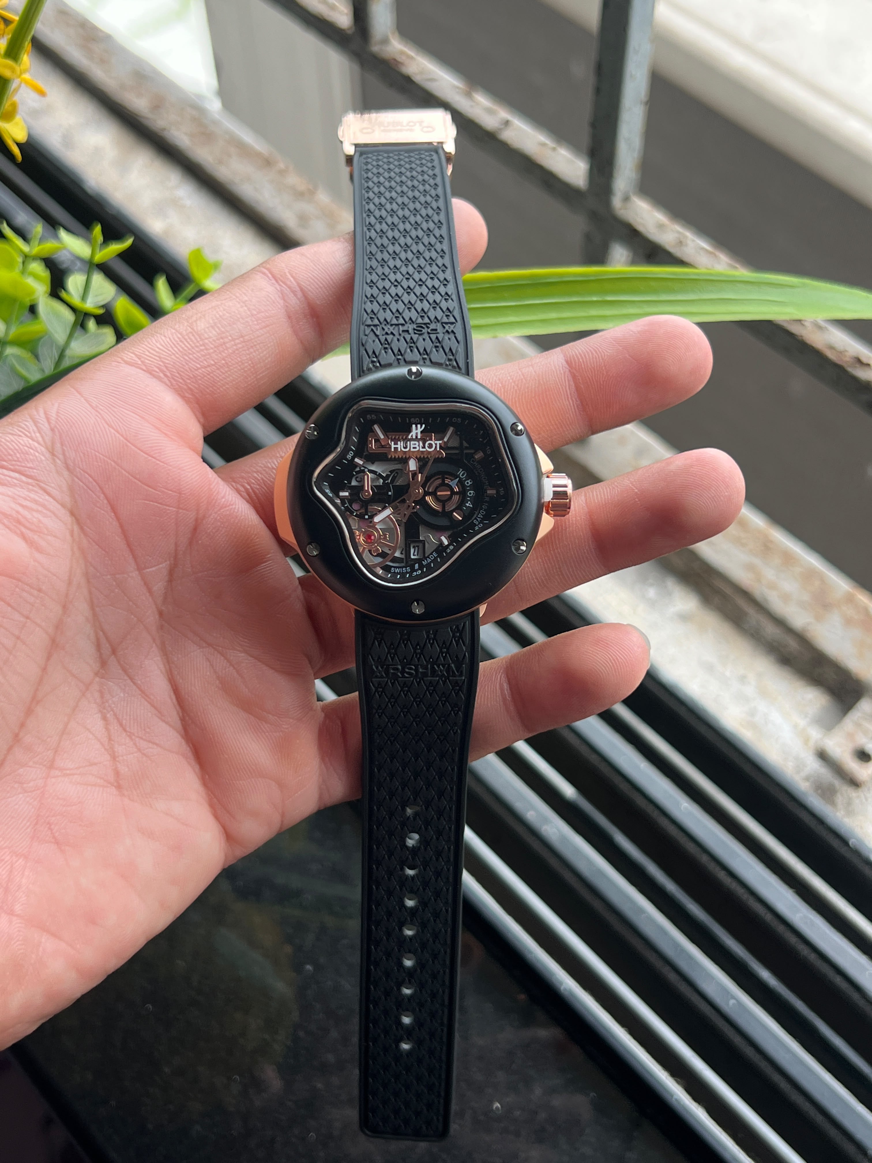 Hublot Big Ban Black Silicon Belt Men's Watch