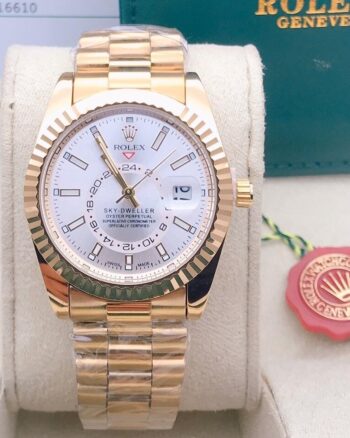 Spectacular Rolex White Dial Metal Belt Analog Quartz Movement For Men's watch